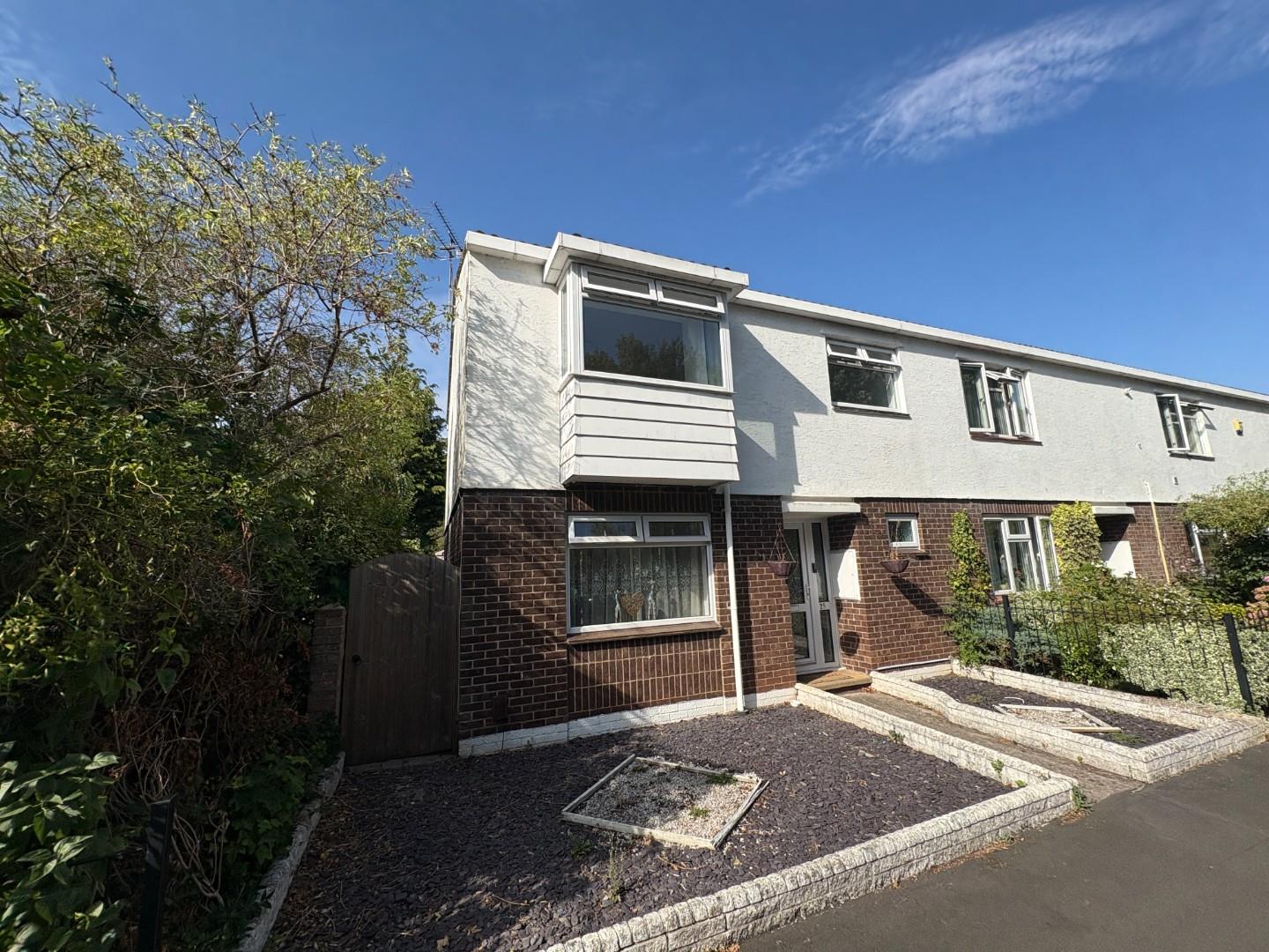 House Sheldrake Drive in Bristol