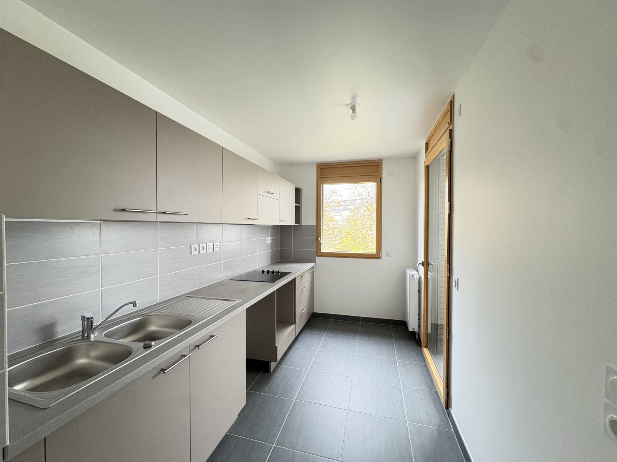 Appartement Route Annexe du Môle 1-2 à Gennevilliers