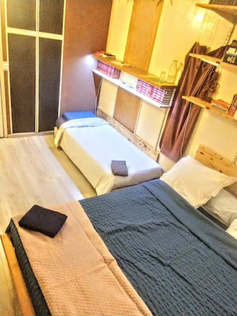 Chambre Rue des Pommières à Lyon