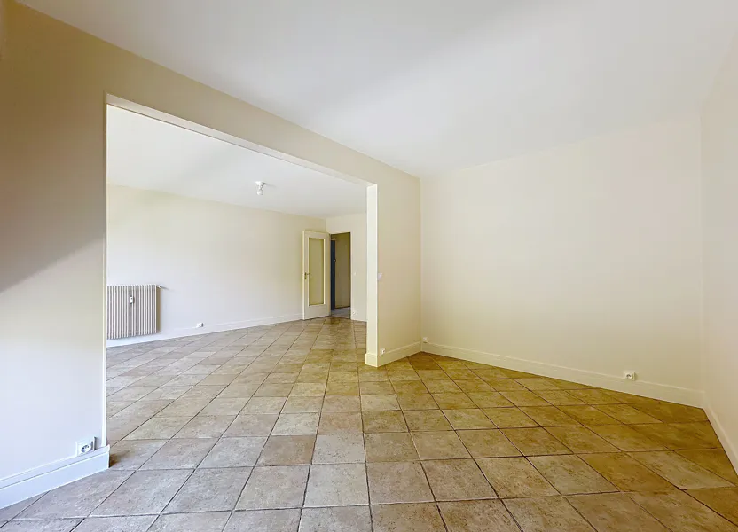 Appartement Pont de Joinville à Joinville-le-Pont