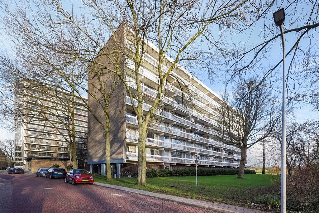 Isabellaland 892 in Den Haag
