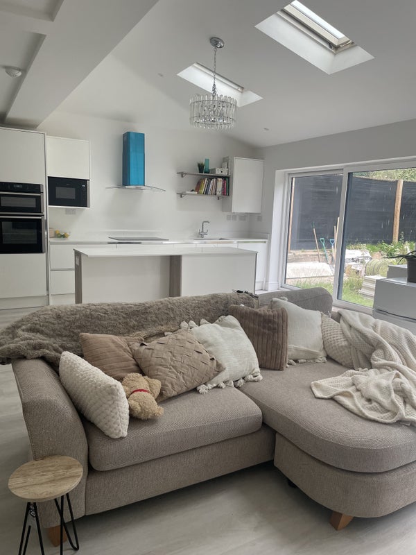 Room Llanberis Grove in Nottingham