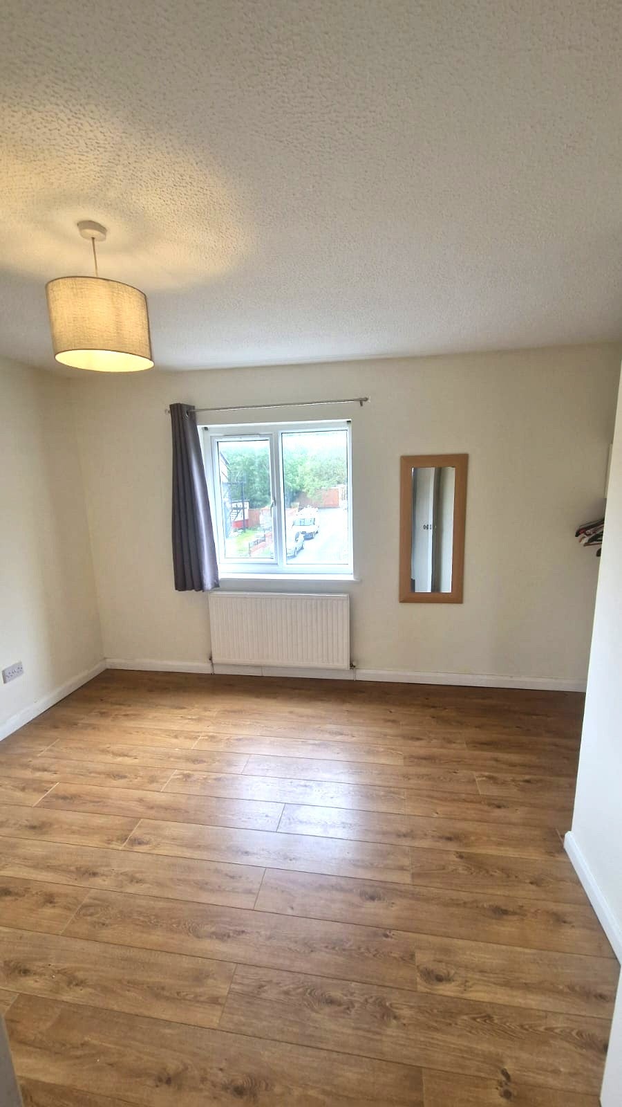 Flat Lorne Road in Oxton Village