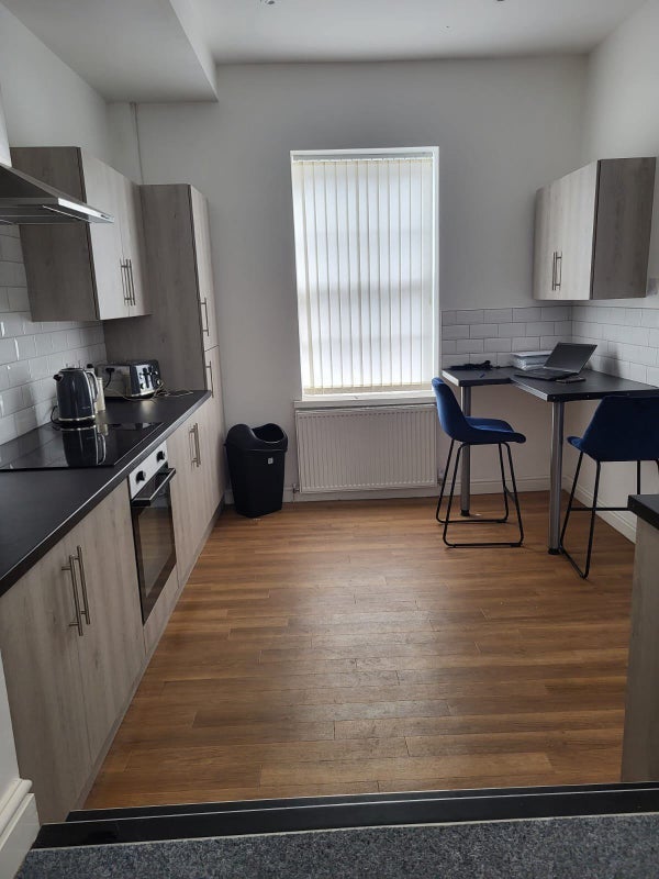 Room Atherton Street in Prescot