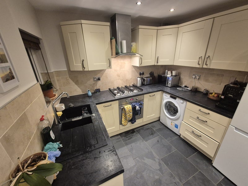Room Bye Pass Road in Nottingham