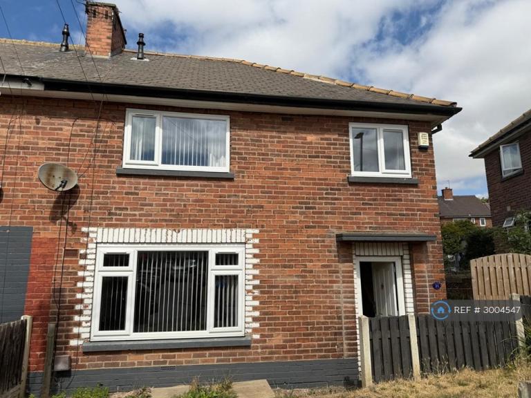 House Mallory Road in Rotherham