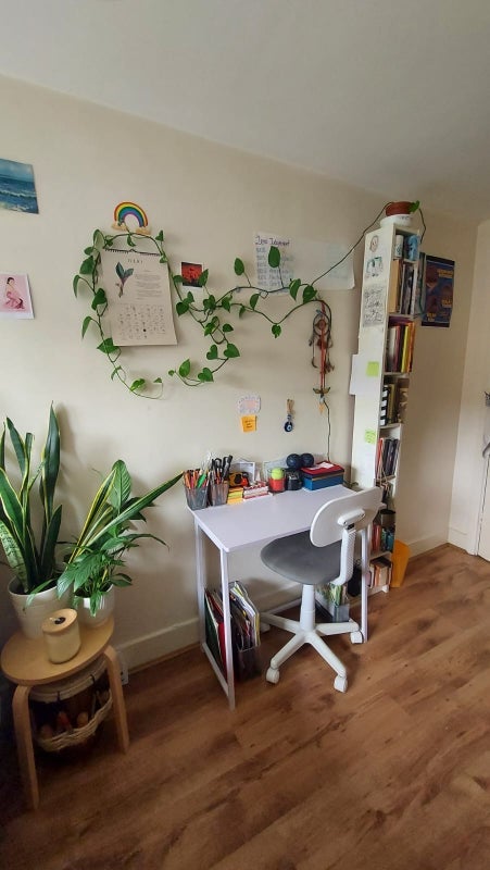 Room Ermine Road in Greater London