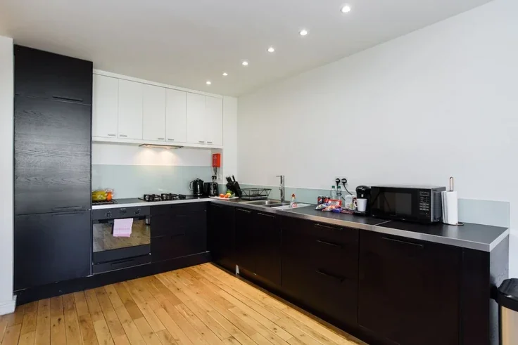 Flat Oakfield Street in Cardiff