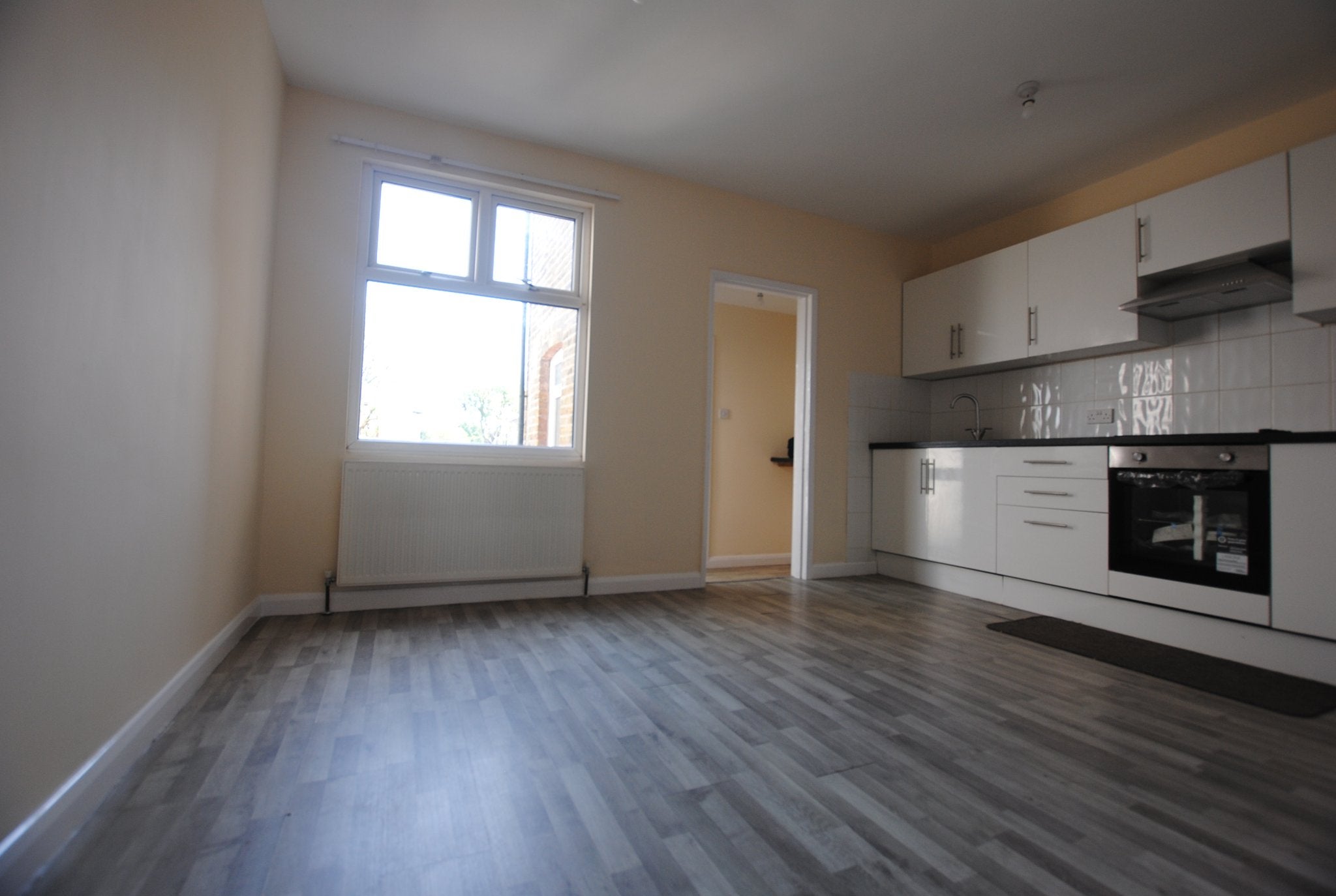 House Knockhall Chase in Dartford