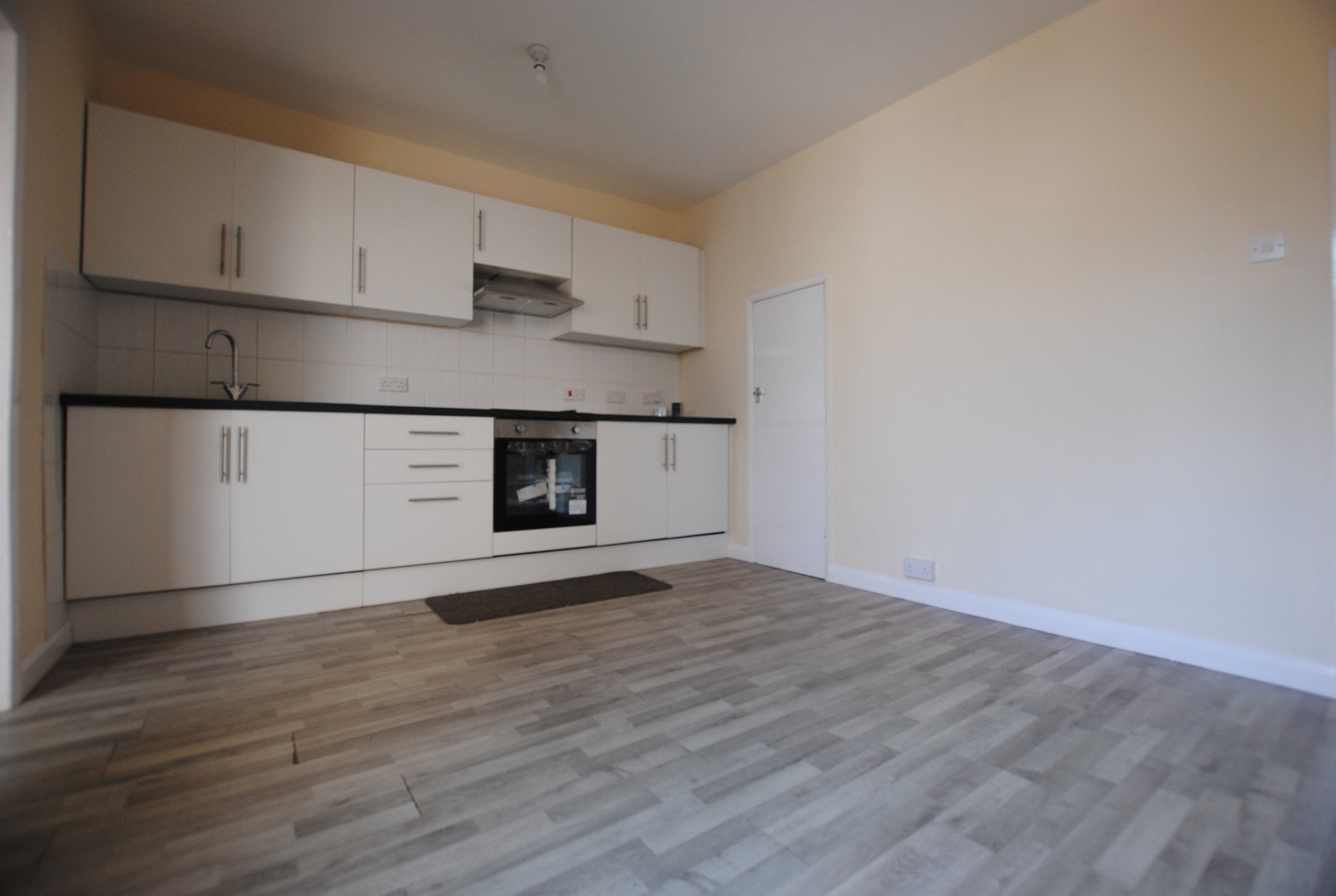 House Knockhall Chase in Dartford