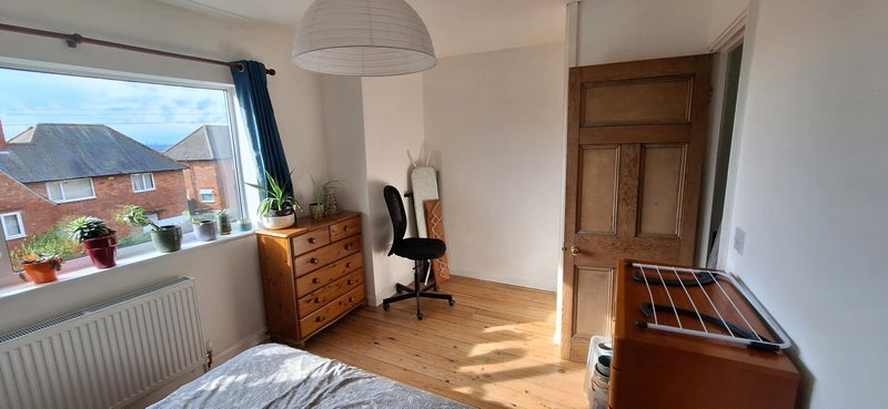 Room Serlby Rise in Nottingham
