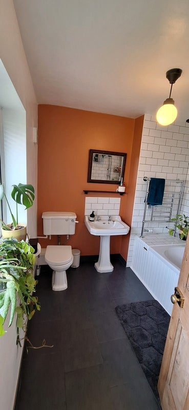 Room Serlby Rise in Nottingham
