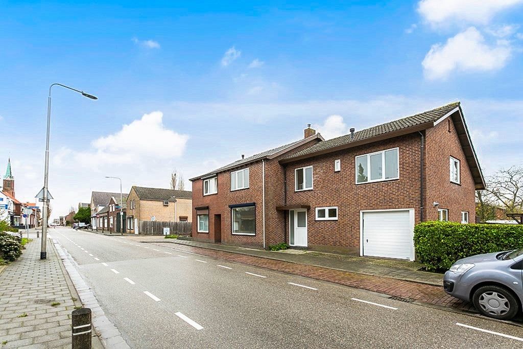 Huis Rapenburg 106 a in Vogelwaarde