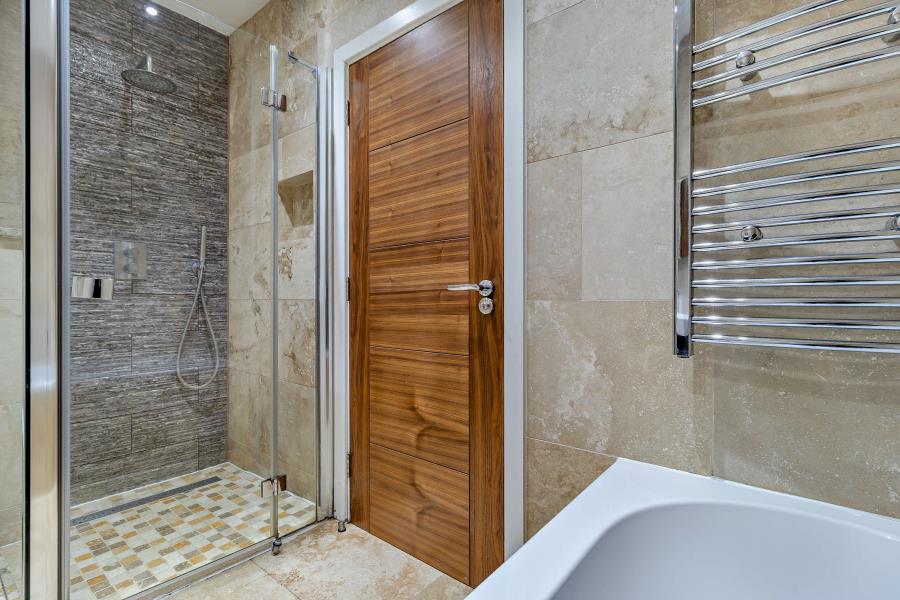 Flat Oaklands Gate in Greater London