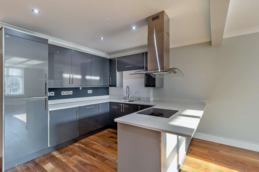 Flat Oaklands Gate in Greater London