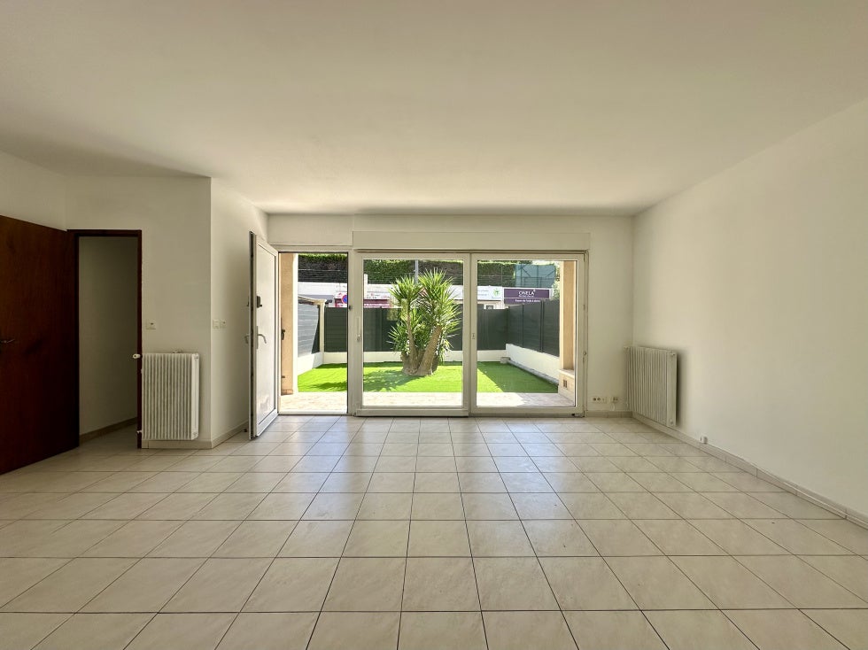 Appartement Rue de Madrid à Le Cannet