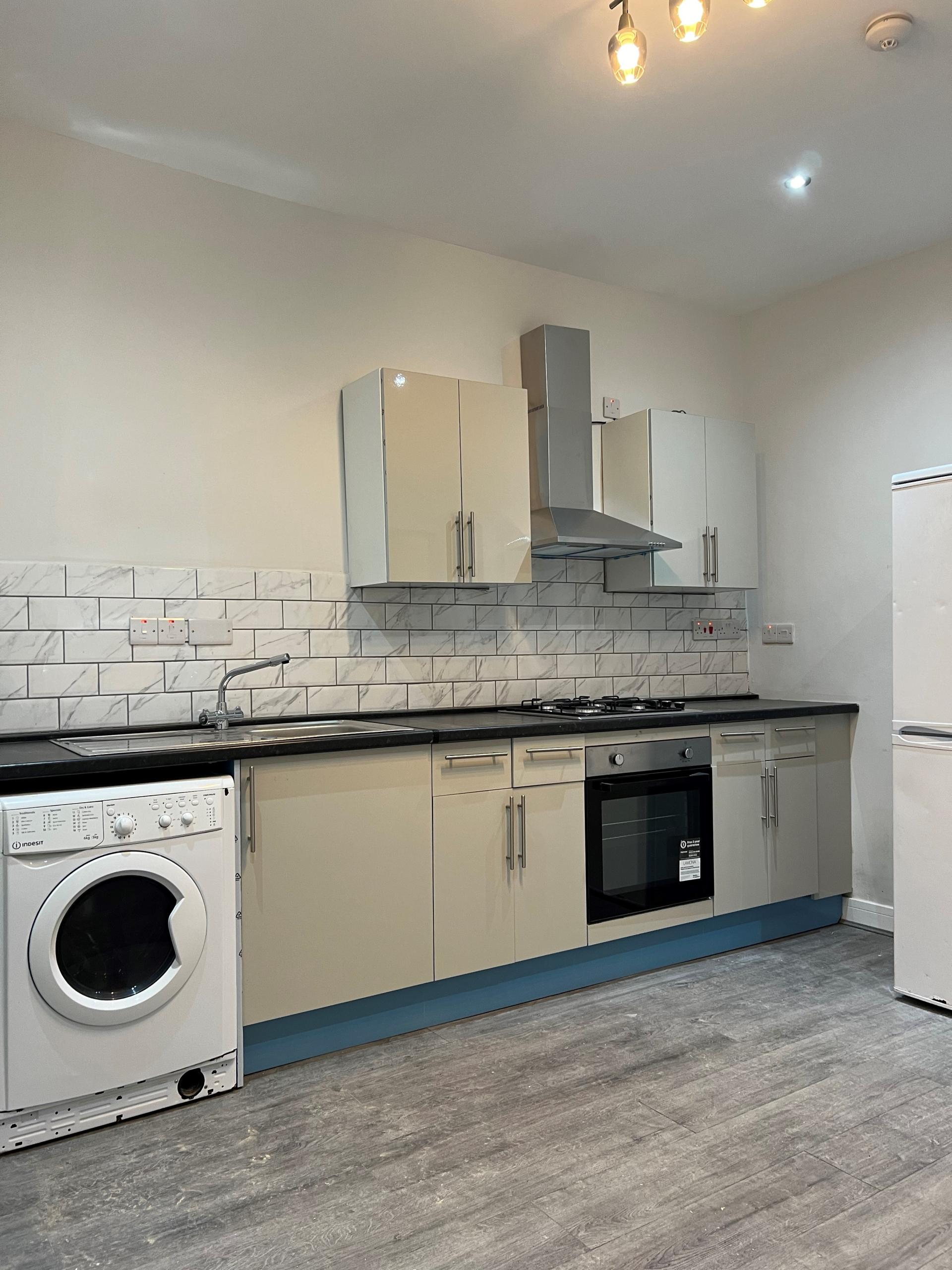 Room Mansell Road in Liverpool