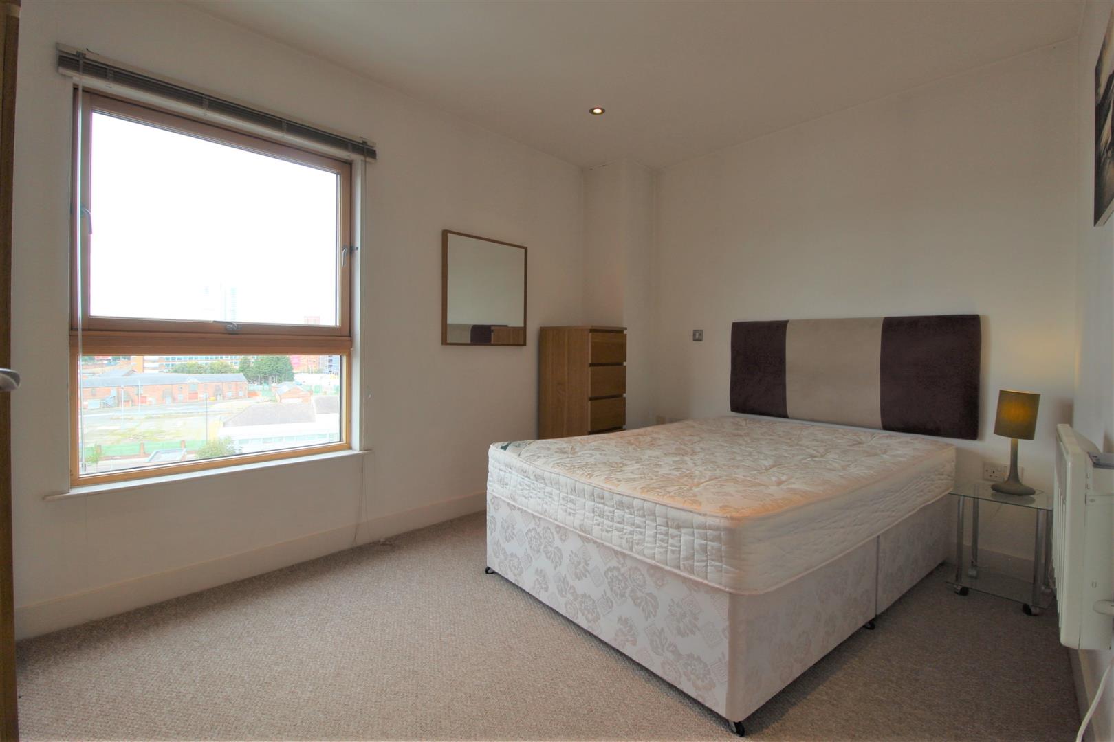 Flat Chadwick Street in Leeds