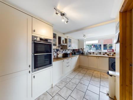 House Foulden Road in Breckland District