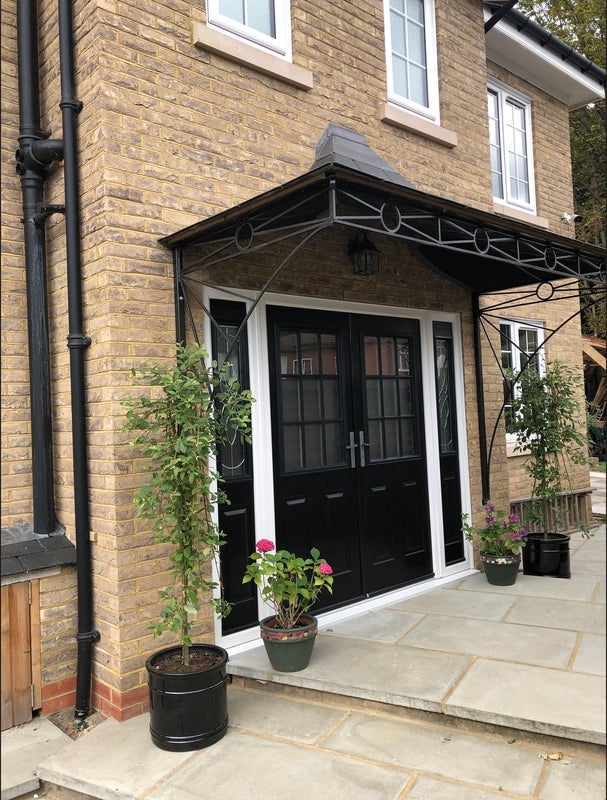 Room Norbury Avenue in Greater London