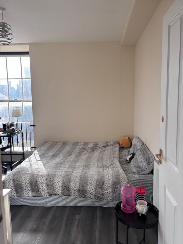 Room Cowgate in City of Edinburgh