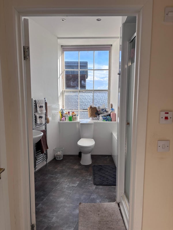 Room Cowgate in City of Edinburgh