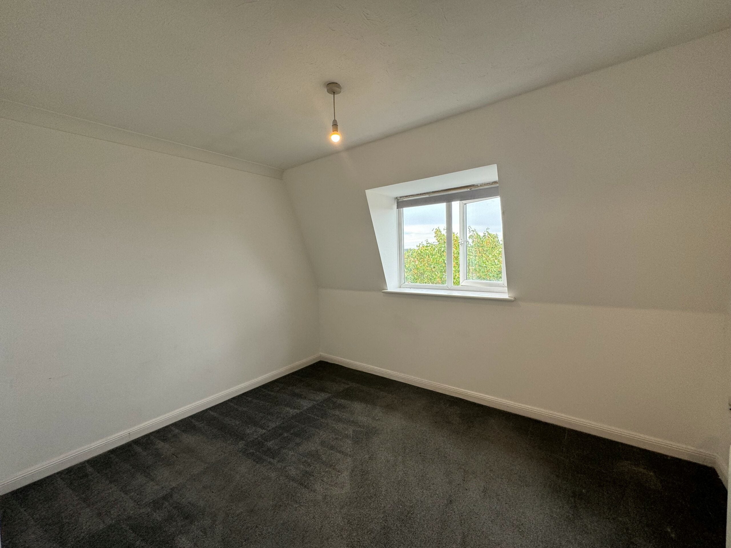Flat Crossbrook Street in Cheshunt