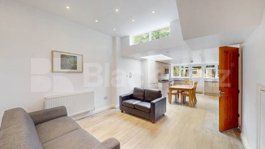 House Parkway in Greater London