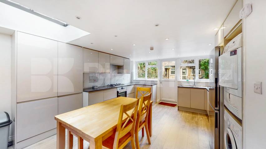 House Parkway in Greater London
