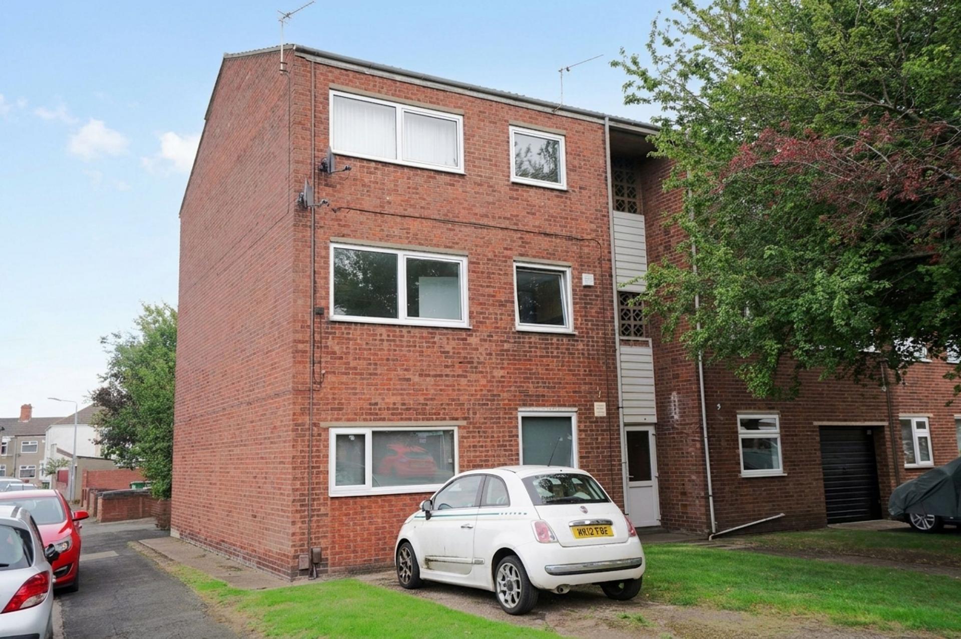 Flat Thorgam Court in Grimsby