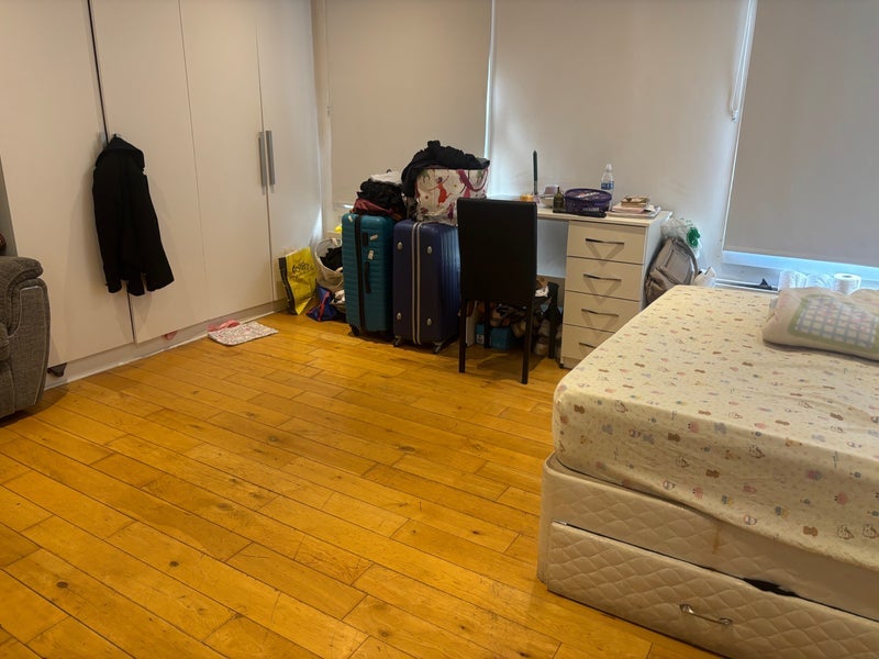 Room Elias Place in Greater London