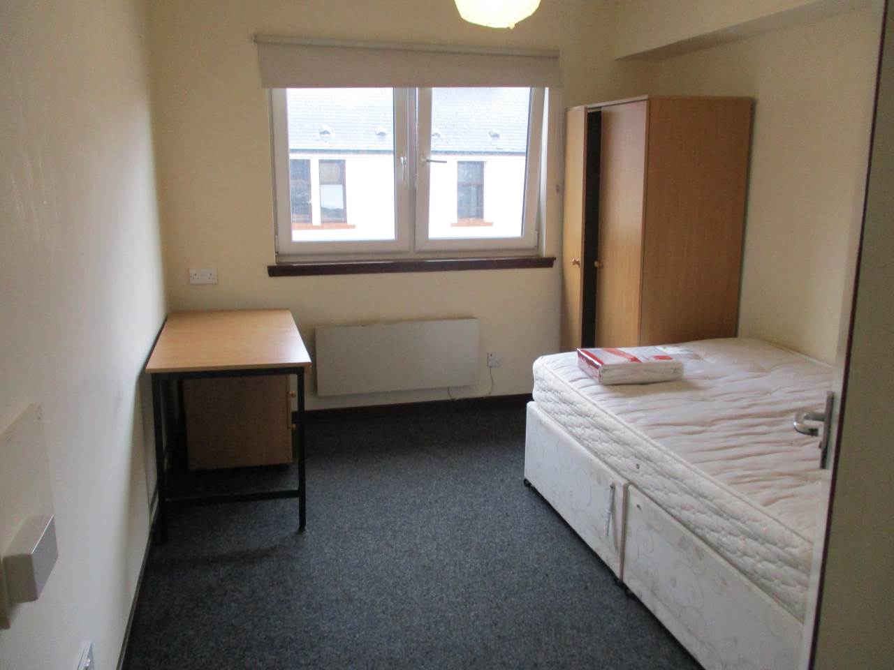 Room Constitution Street in Dundee