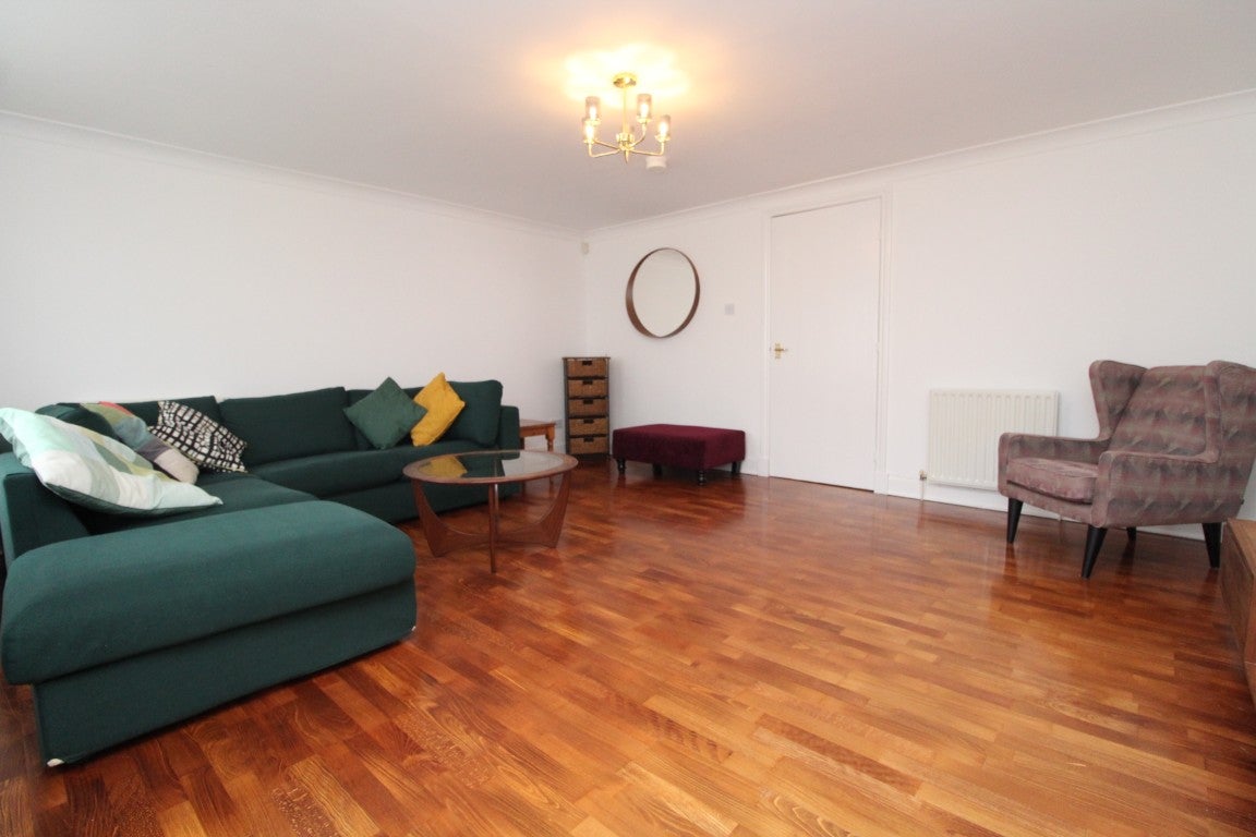 Flat St Andrew's Square in Glasgow