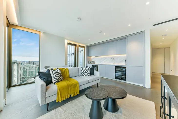 Flat Bishopsgate in City of London