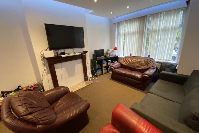 Flat Rokeby Gardens in Leeds