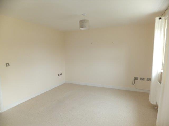 Flat Thacker Drive in Lichfield
