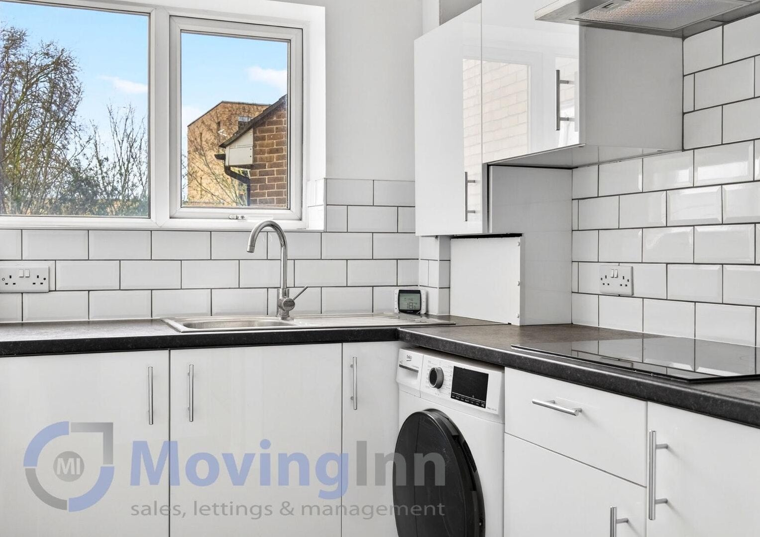 Flat Oakfield Road in Greater London