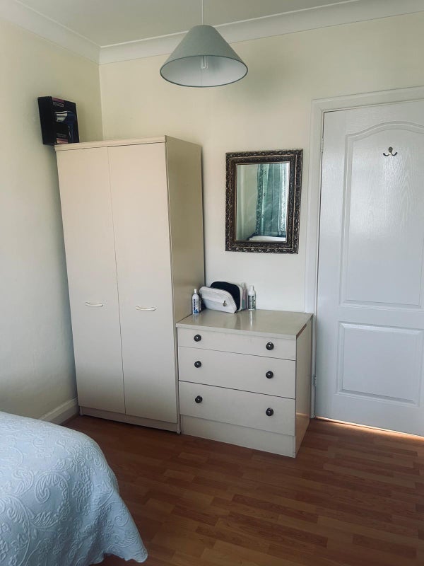 Room Cedar Rise in Greater London