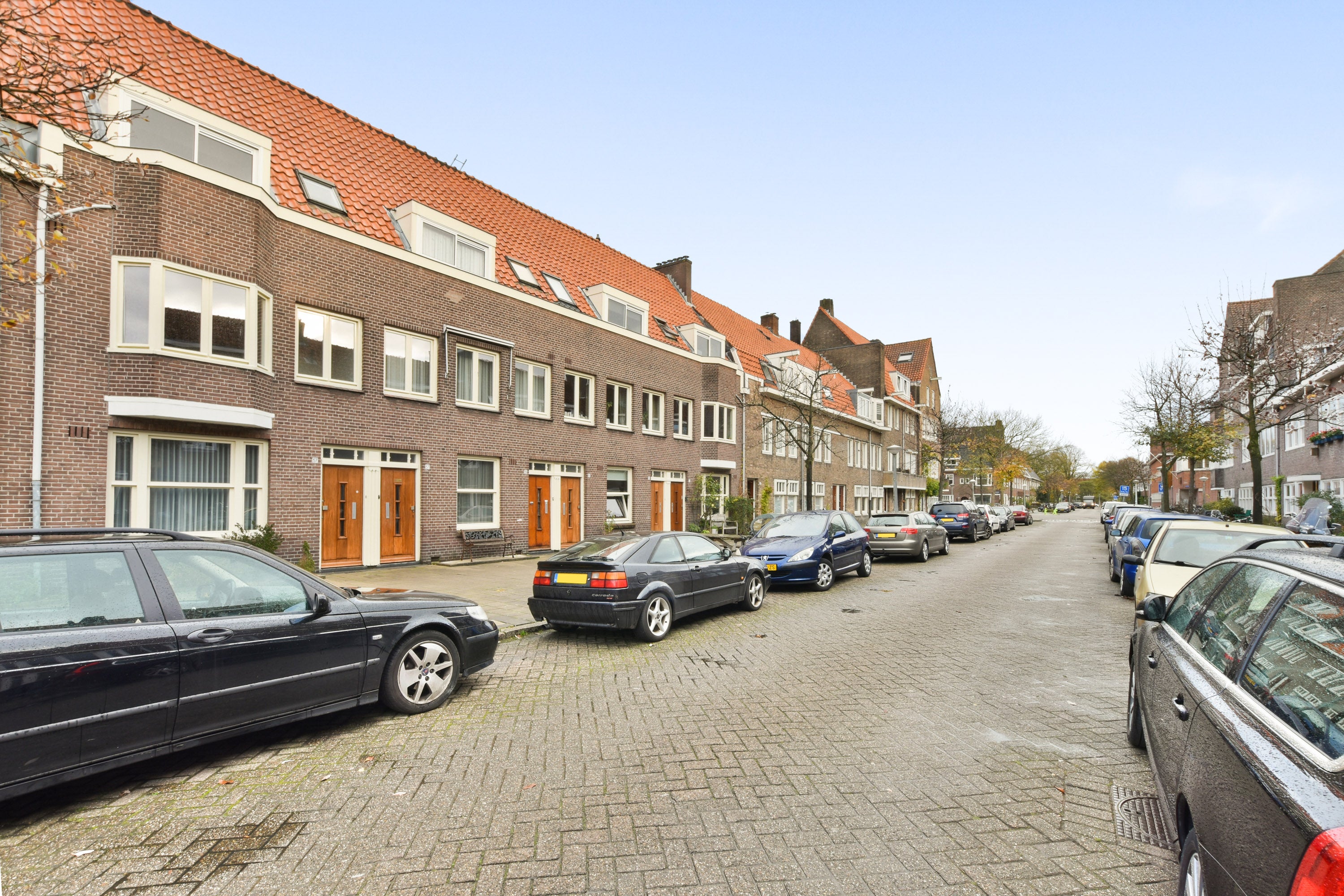 Appartement te huur: Mr. P.N. Arntzeniusweg 57-1, Amsterdam