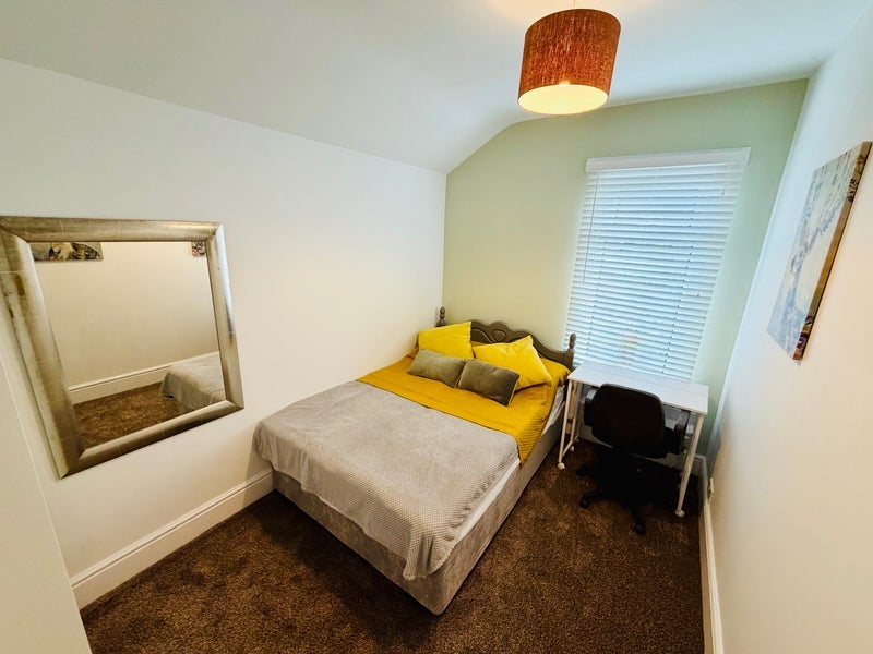 Room Birkland Street in Mansfield Woodhouse