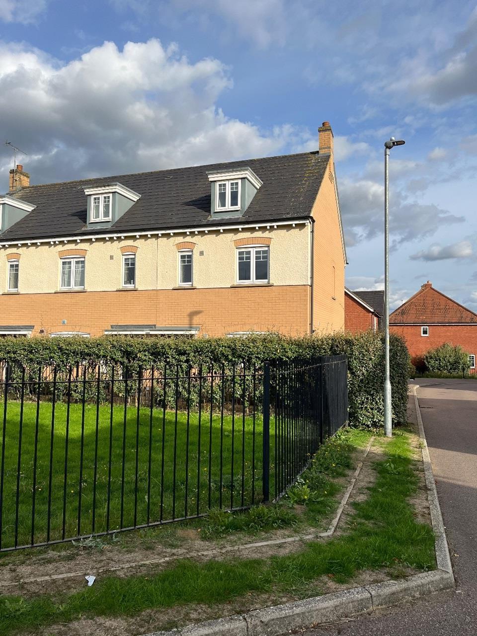 House Watson Close in Duston