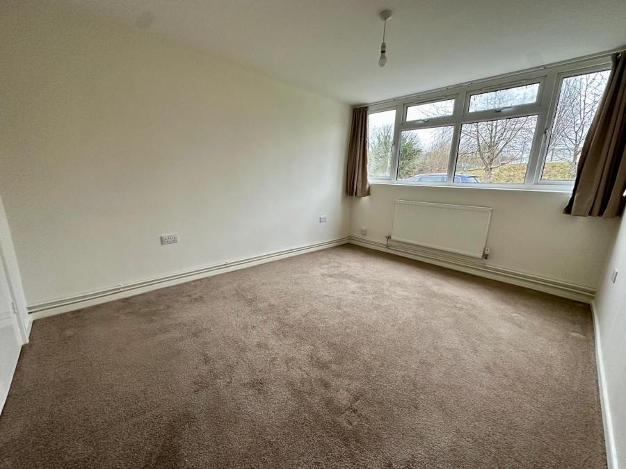Flat Marne Road in Bulford