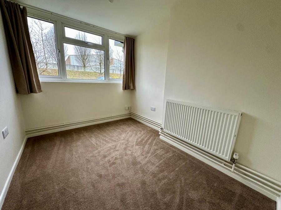 Flat Marne Road in Bulford