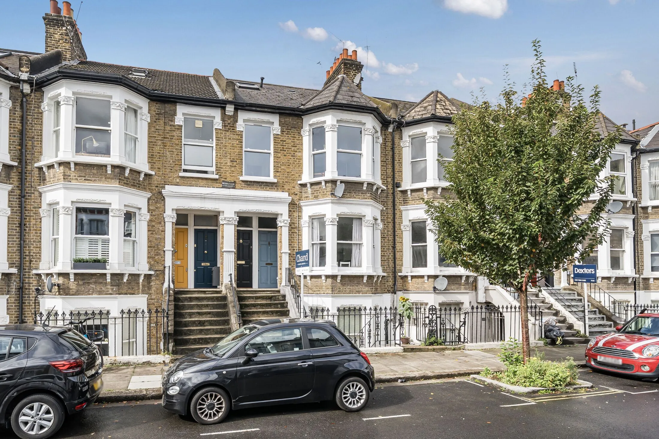 Flat Dawes Road in Greater London