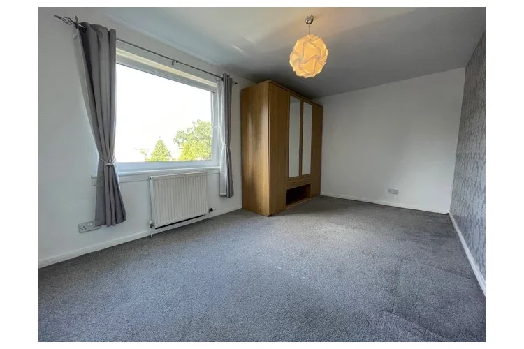 Flat Lady Nairne Loan in City of Edinburgh