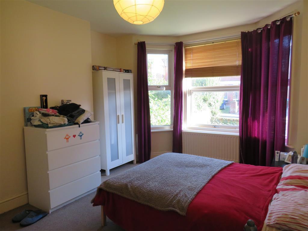 Flat Anglesea Road in Southampton