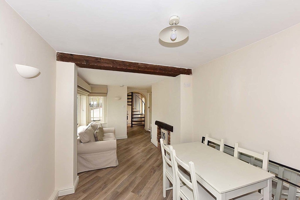 House Marcliff Grove in Knutsford