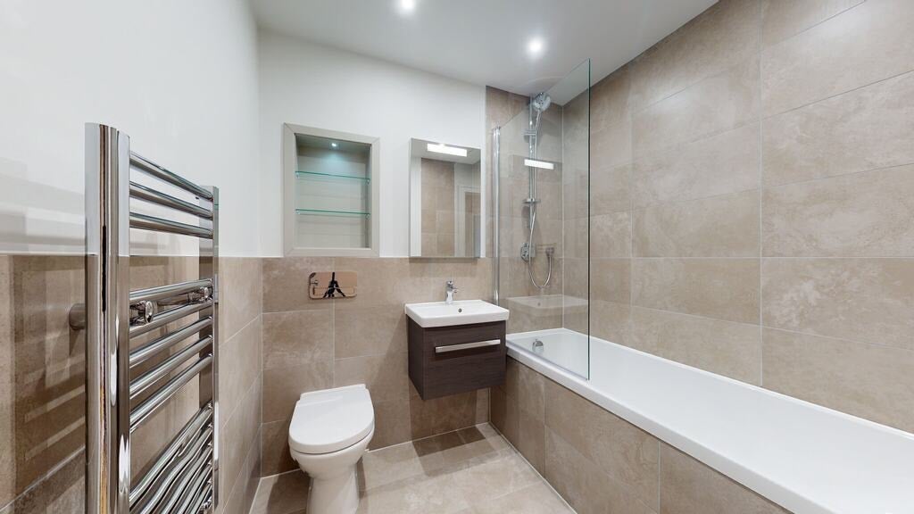 Flat Humphry Repton Lane in Greater London