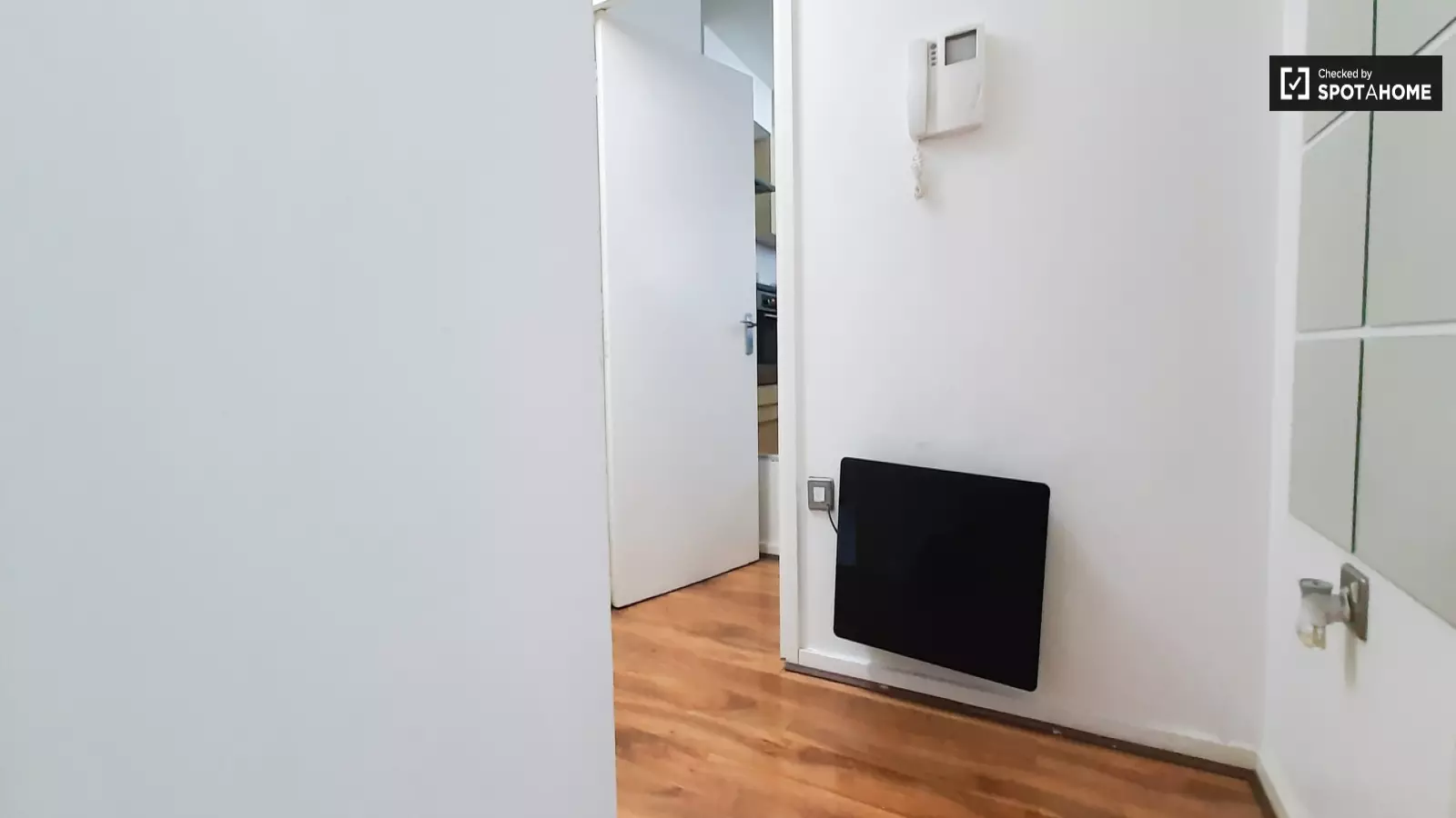 Flat Calderwood Street in Greater London