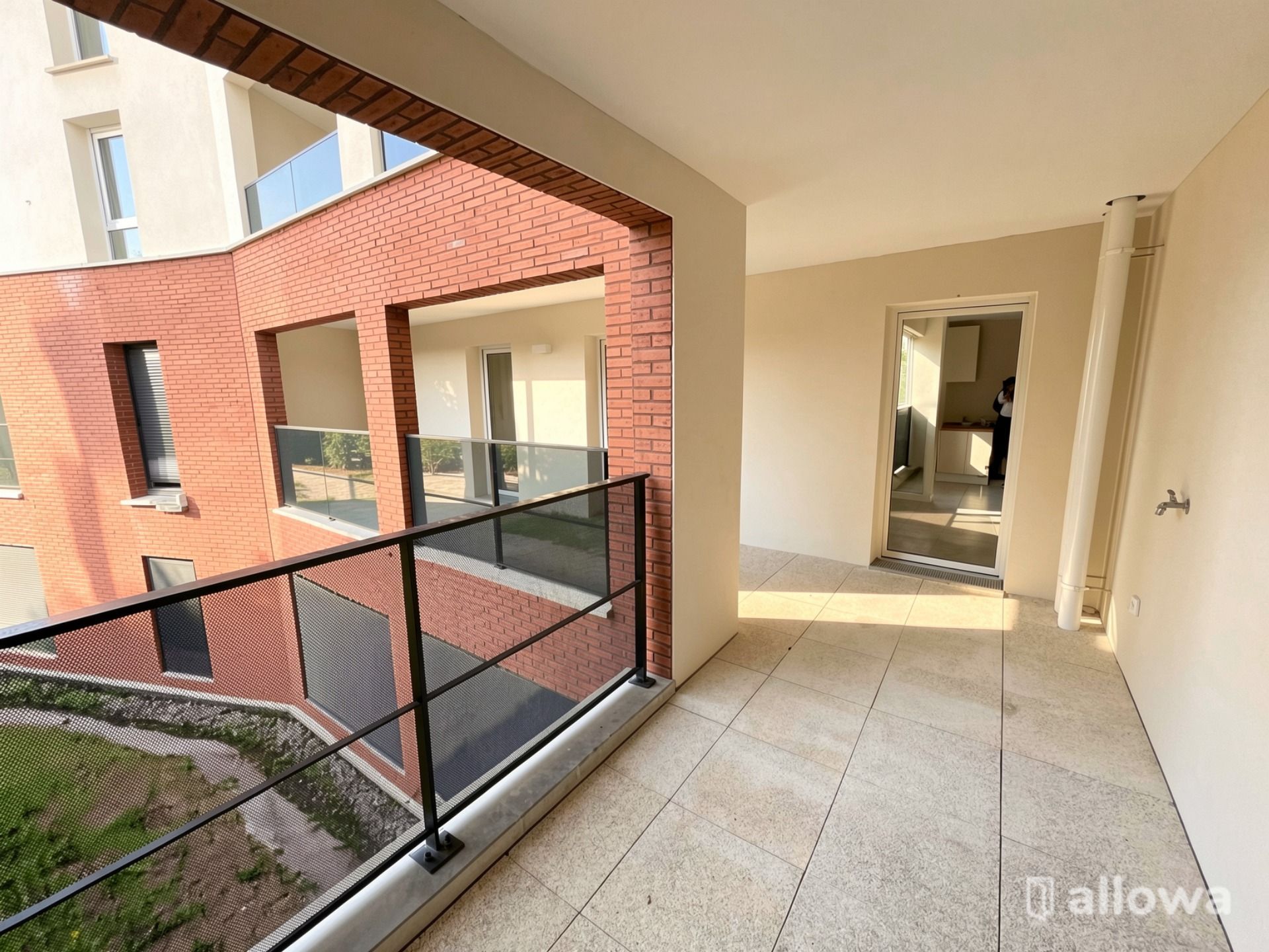 Flat Allée des Gabares in Toulouse